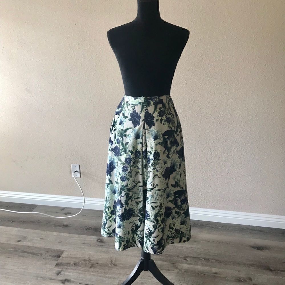ABS by Allen Schwartz Floral Midi Skirt – Size 2 – NWOT - Picture 3 of 4